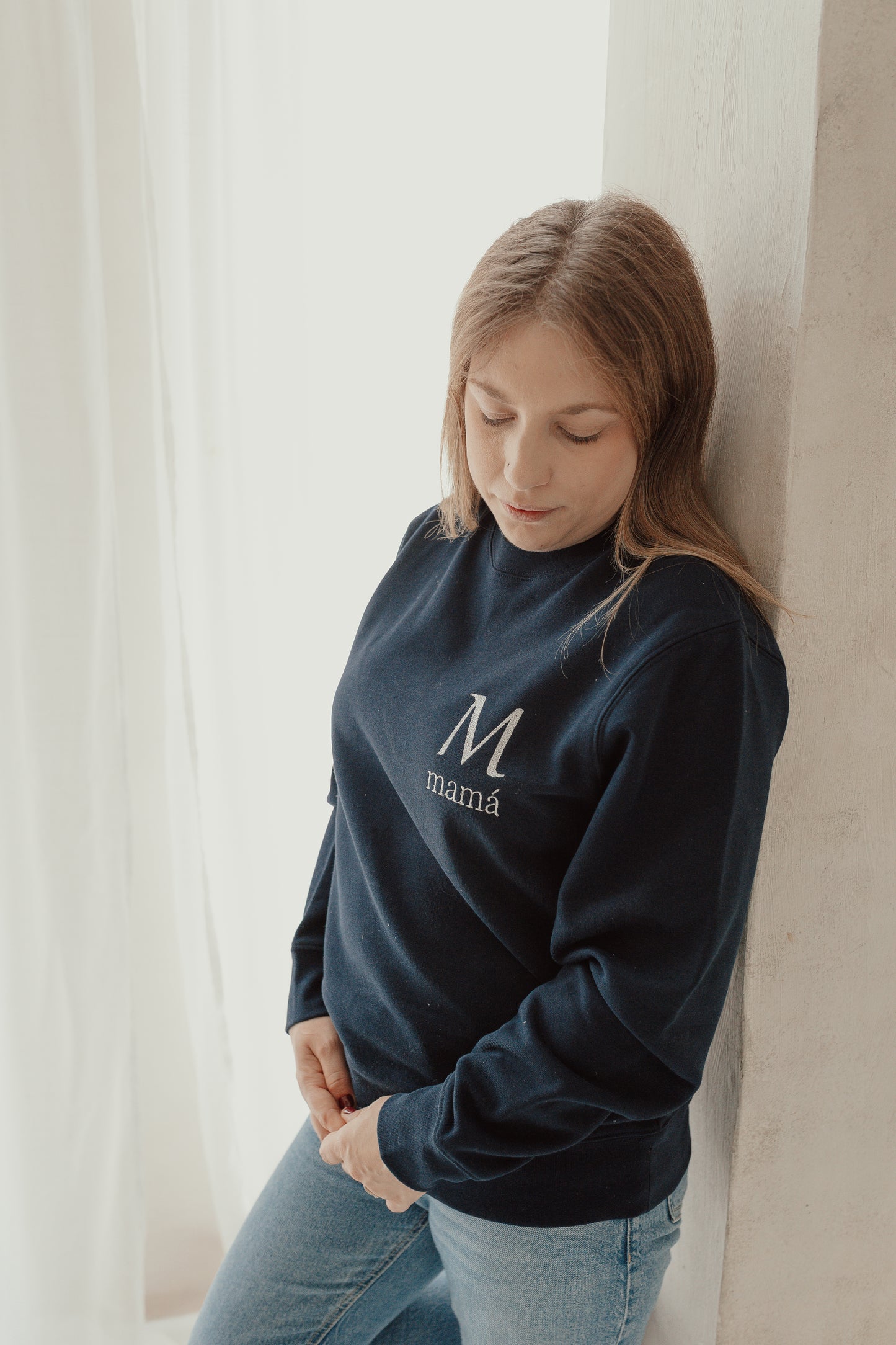Sudadera inicial y nombre bordado lado izquierdo Niño & Adulto