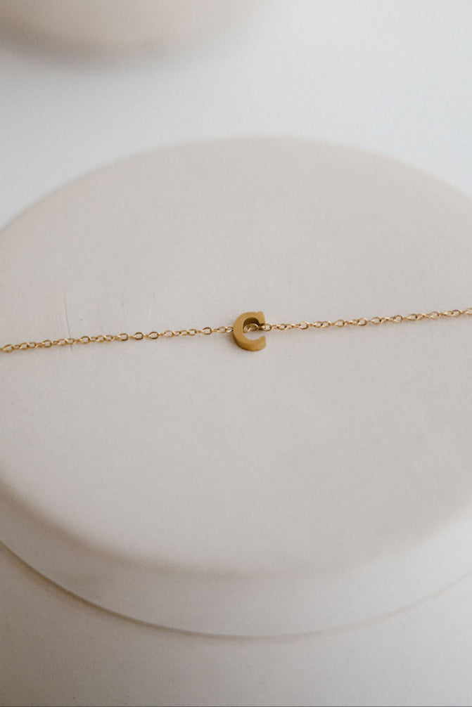 Pulsera Inicial dorada
