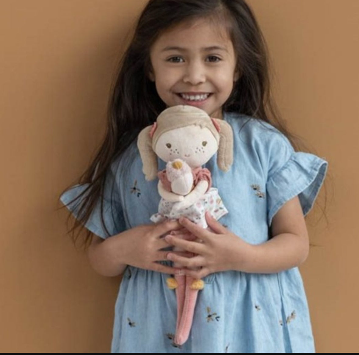 ANNA MUÑECA BLANDITA MEDIANA